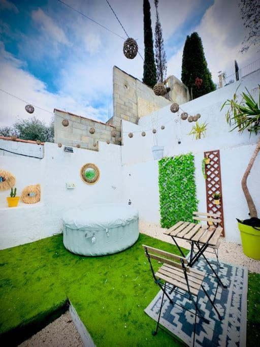 Petite Maison Avec Terrasse La Penne-sur-Huveaune Екстер'єр фото